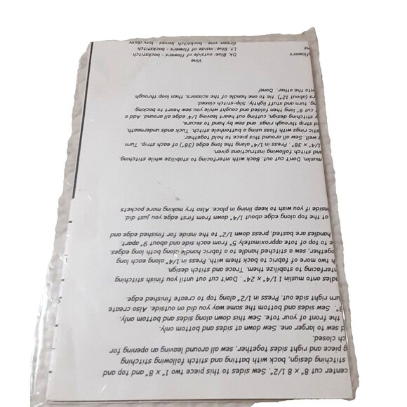 Bareroots sewing pattern tote bag & chatelaine #75 - Picture 2 of 3